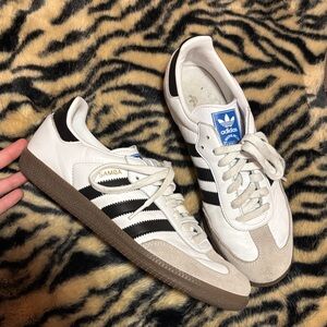 adidas Samba Sneakers